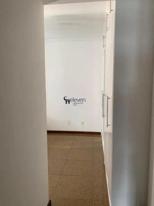 Apartamento à venda com 3 quartos, 120m² - Foto 11