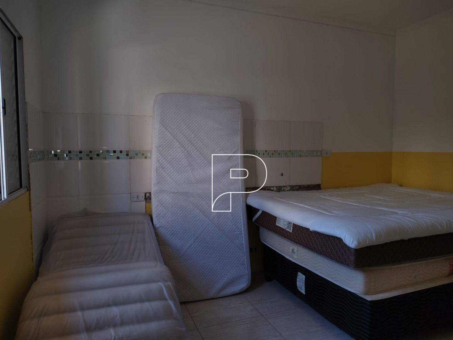 Casa à venda com 6 quartos, 297m² - Foto 16