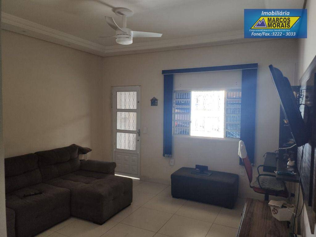 Casa à venda com 3 quartos, 180m² - Foto 10