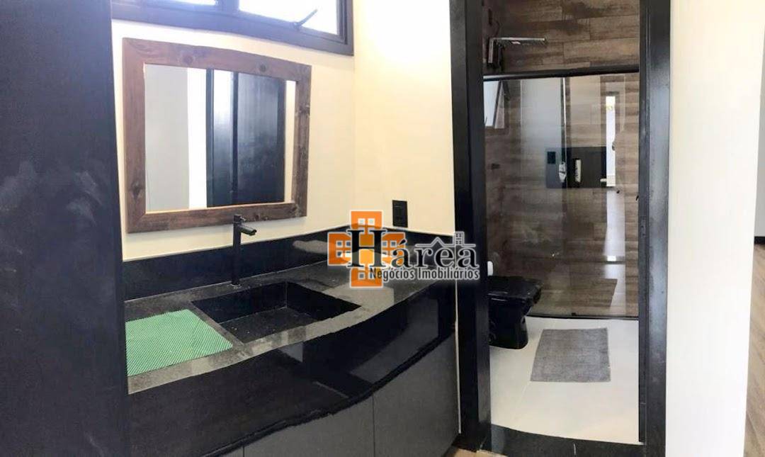 Sobrado à venda com 4 quartos, 300m² - Foto 18