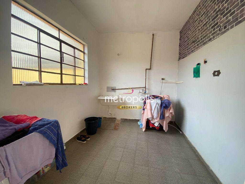 Sobrado à venda com 3 quartos, 100m² - Foto 6