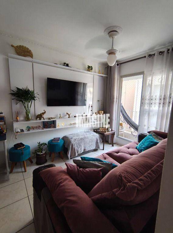 Apartamento à venda com 2 quartos, 58m² - Foto 1