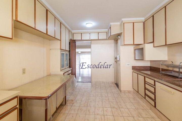 Apartamento à venda com 3 quartos, 184m² - Foto 21