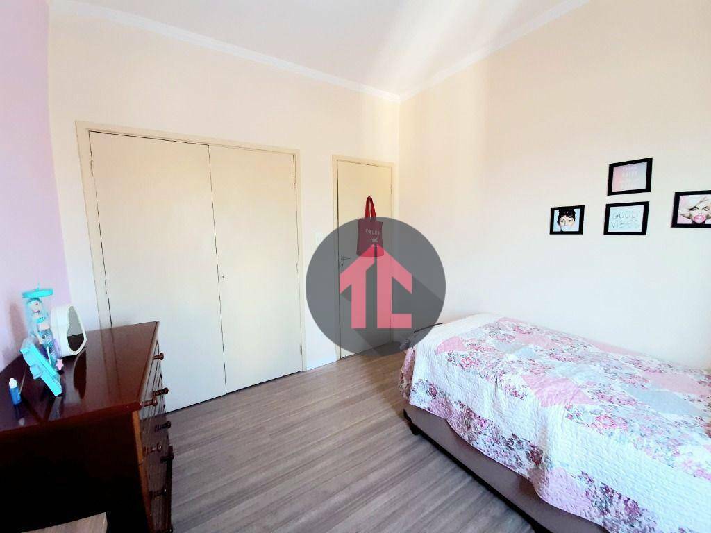 Apartamento à venda com 2 quartos, 64m² - Foto 17