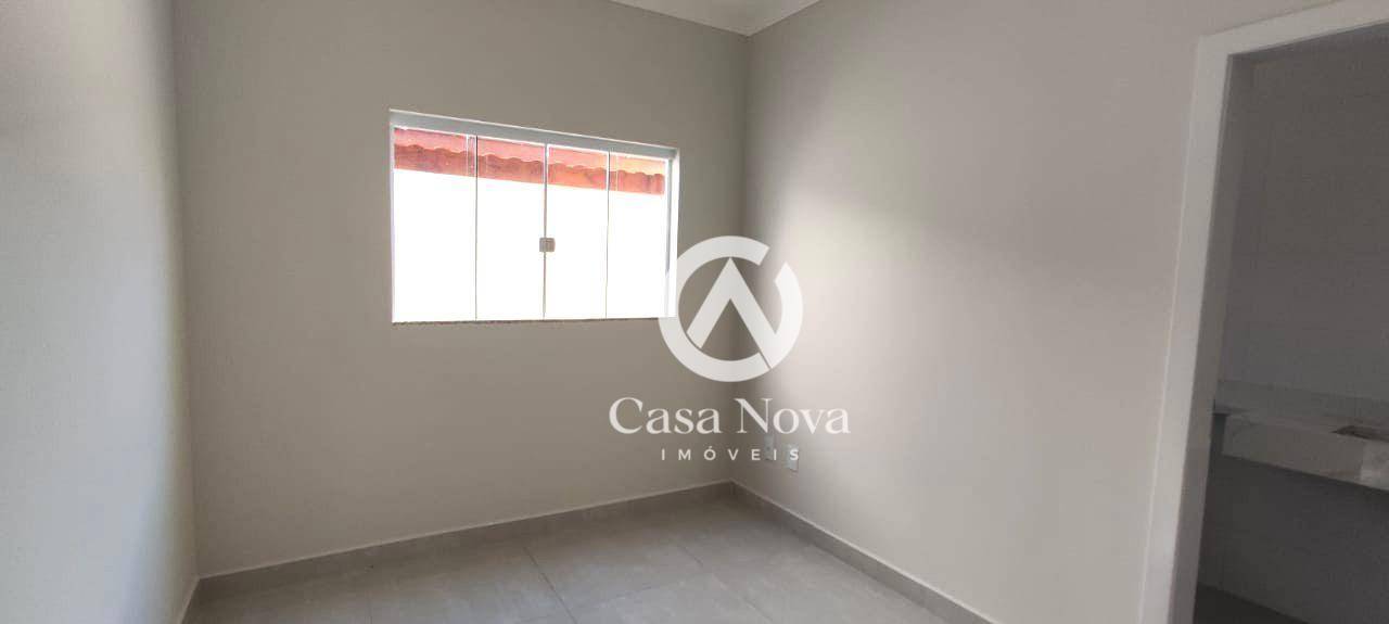 Casa à venda com 3 quartos, 137m² - Foto 13