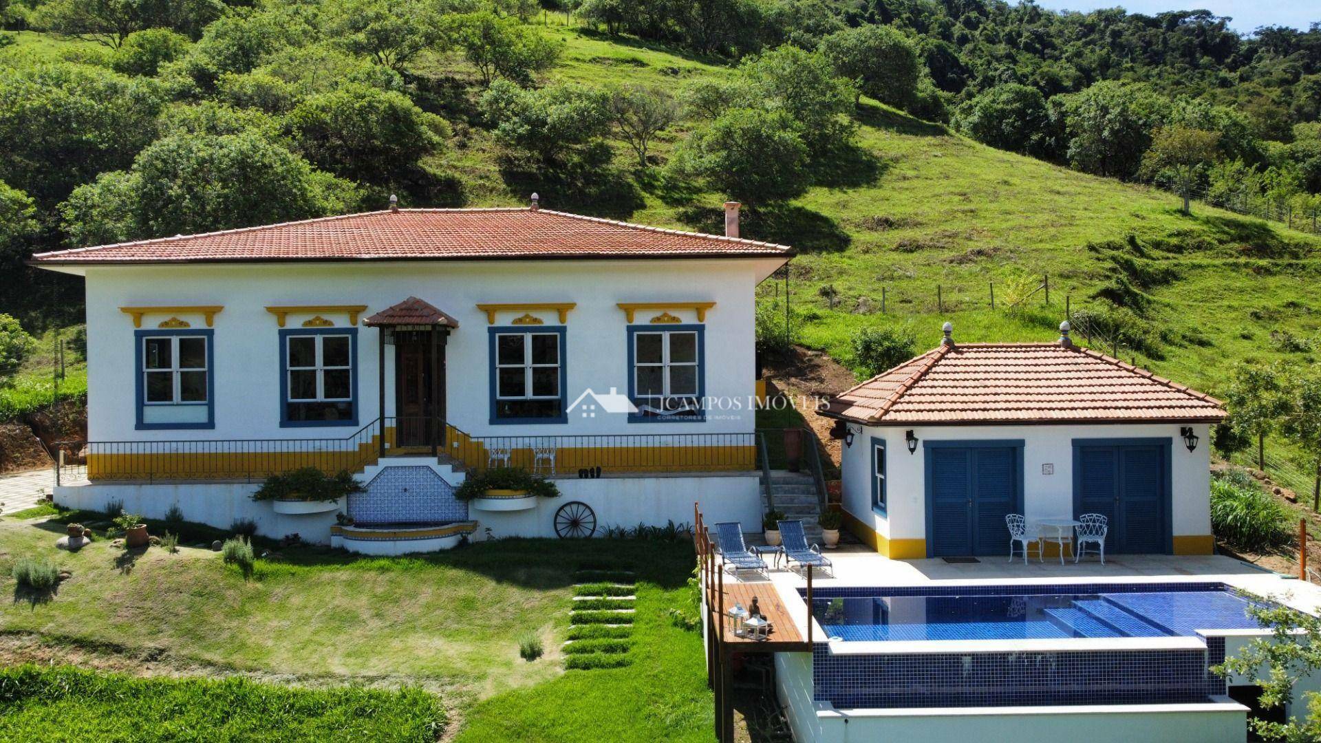 Casa à venda com 4 quartos, 250m² - Foto 14