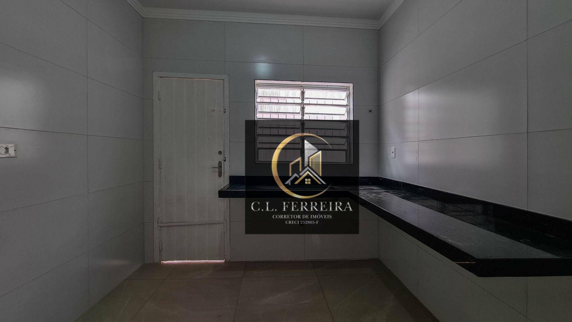 Casa à venda com 3 quartos, 90m² - Foto 8