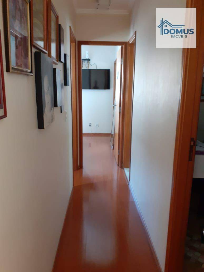 Apartamento à venda com 3 quartos, 77m² - Foto 9