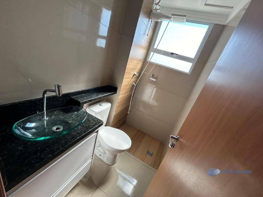 Apartamento à venda com 2 quartos, 39m² - Foto 3