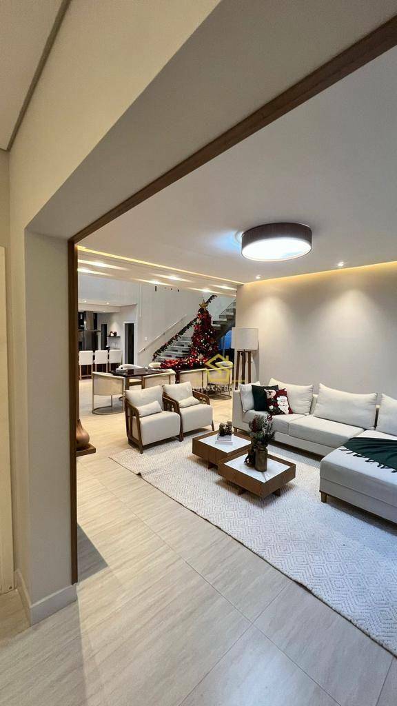 Casa de Condomínio à venda com 4 quartos, 415m² - Foto 13