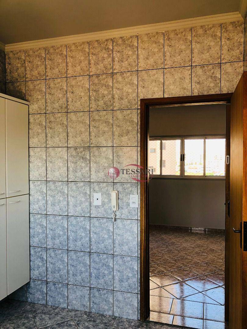 Apartamento à venda com 2 quartos, 75m² - Foto 6