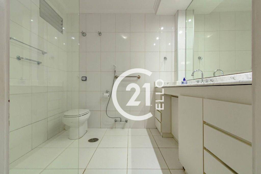 Apartamento à venda com 3 quartos, 166m² - Foto 19