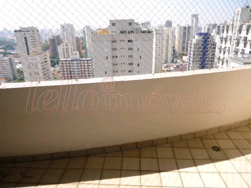 Apartamento para alugar com 3 quartos, 200m² - Foto 3