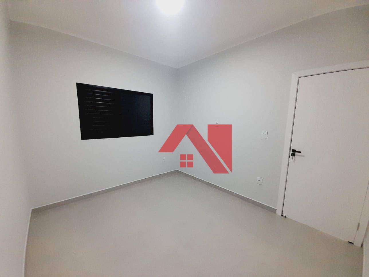 Casa à venda com 2 quartos, 110m² - Foto 14