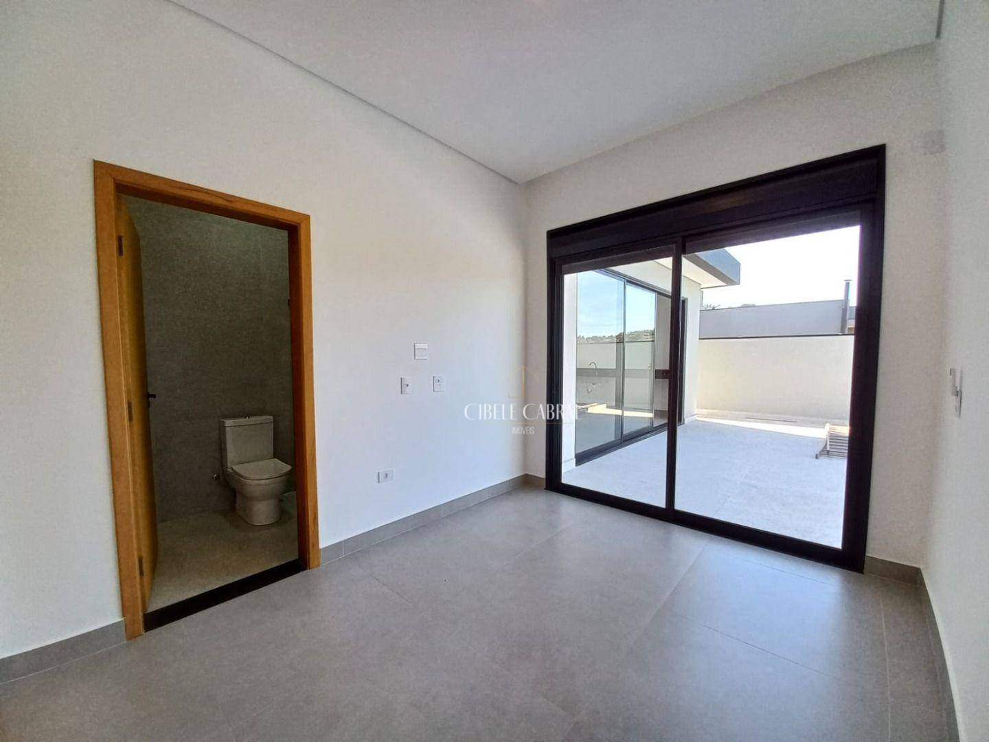 Casa de Condomínio à venda com 3 quartos, 250m² - Foto 21