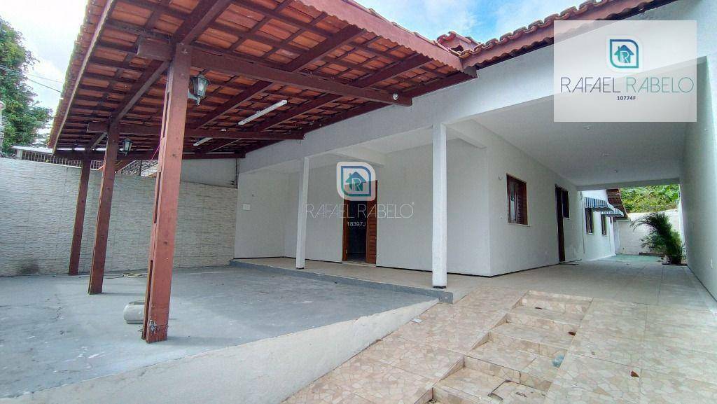 Casa para alugar com 3 quartos, 269m² - Foto 2