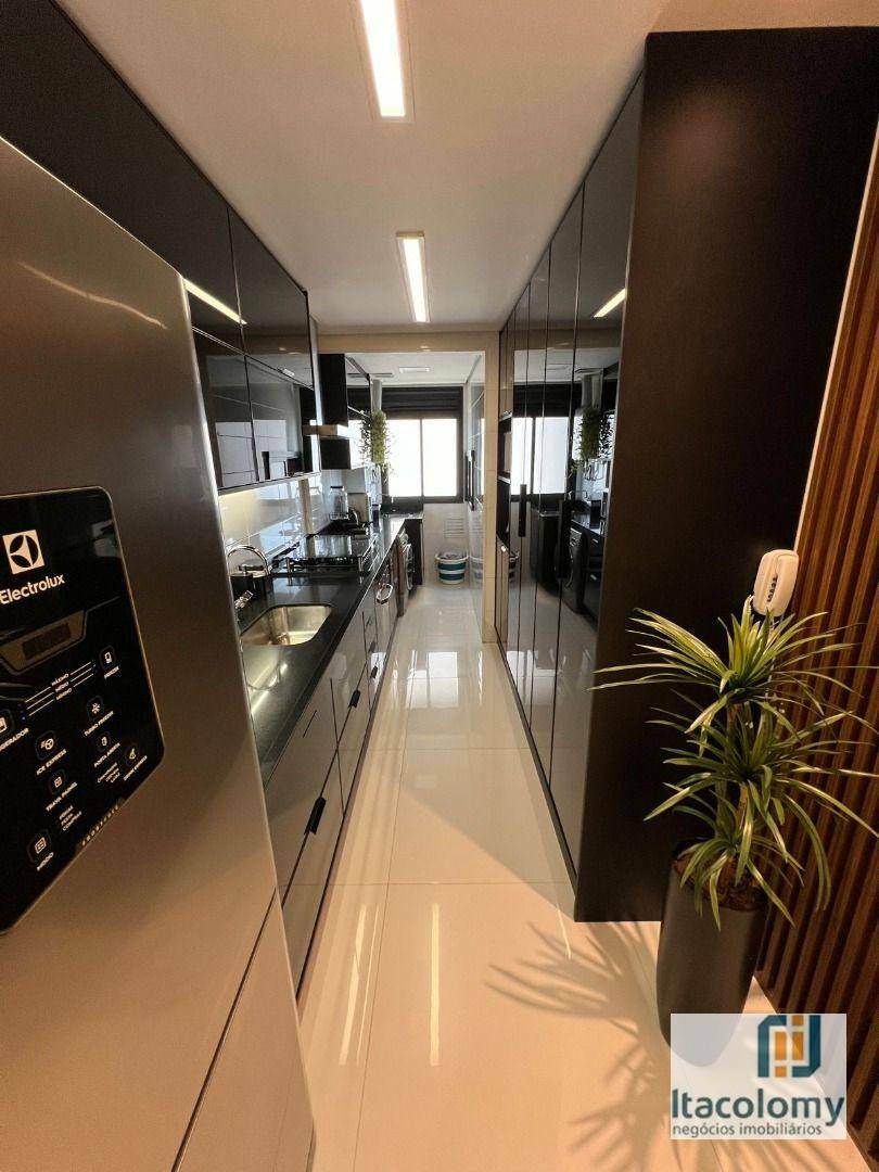 Apartamento à venda com 3 quartos, 112m² - Foto 10