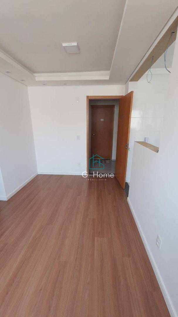Apartamento à venda com 2 quartos, 45m² - Foto 4