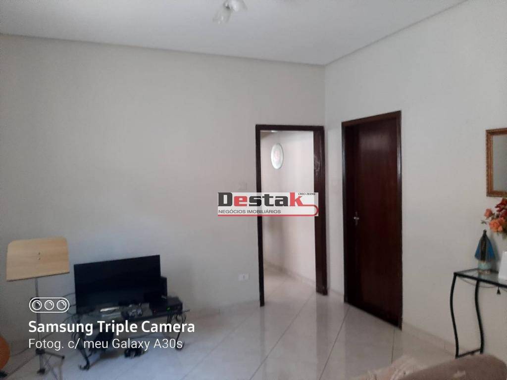 Casa à venda com 3 quartos, 195m² - Foto 5