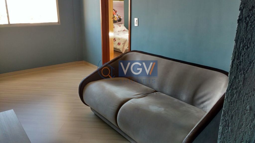 Apartamento à venda com 2 quartos, 60m² - Foto 2