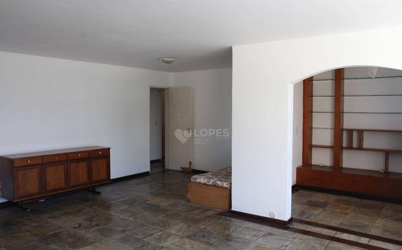 Apartamento à venda com 3 quartos, 172m² - Foto 3