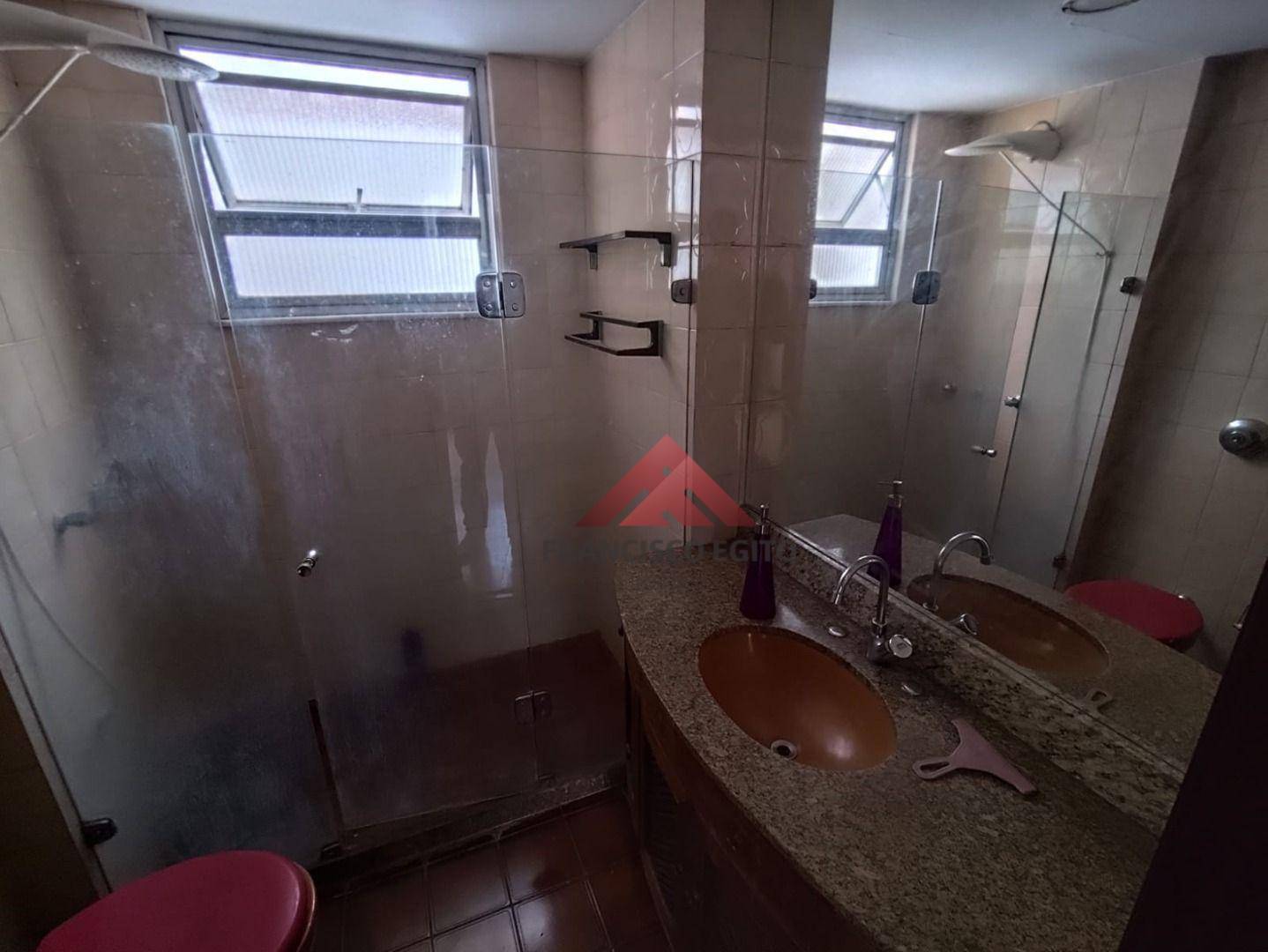 Apartamento à venda com 3 quartos, 121m² - Foto 8