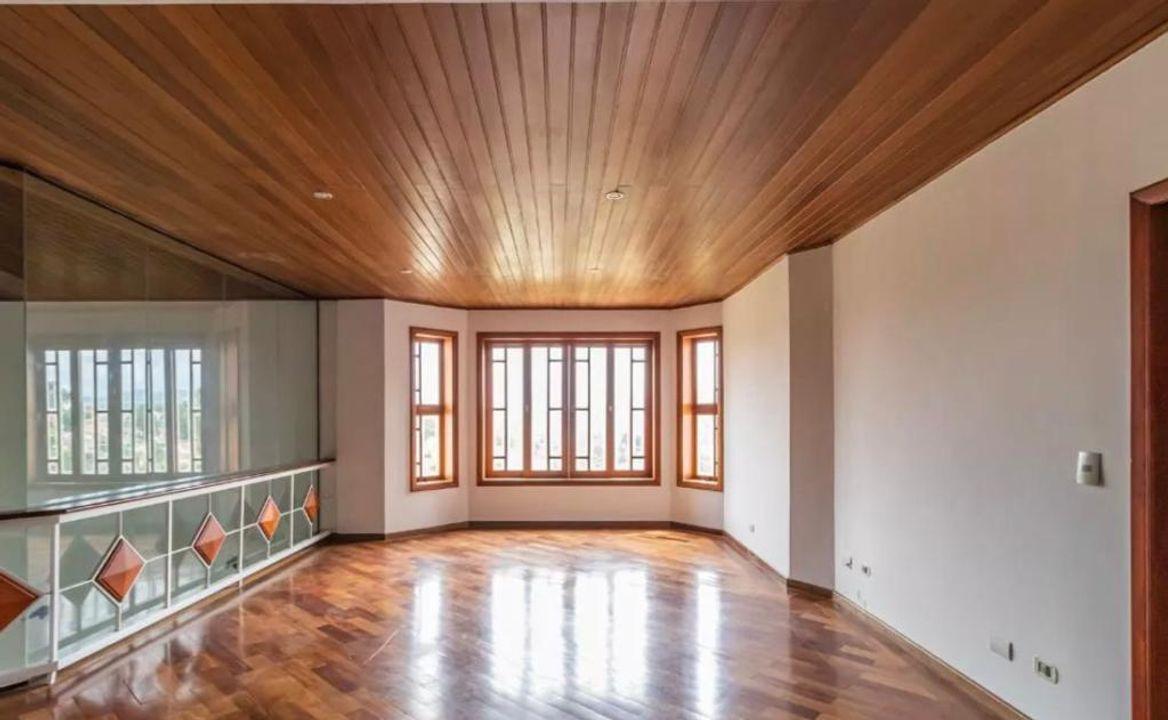 Casa de Condomínio à venda com 4 quartos, 900m² - Foto 1