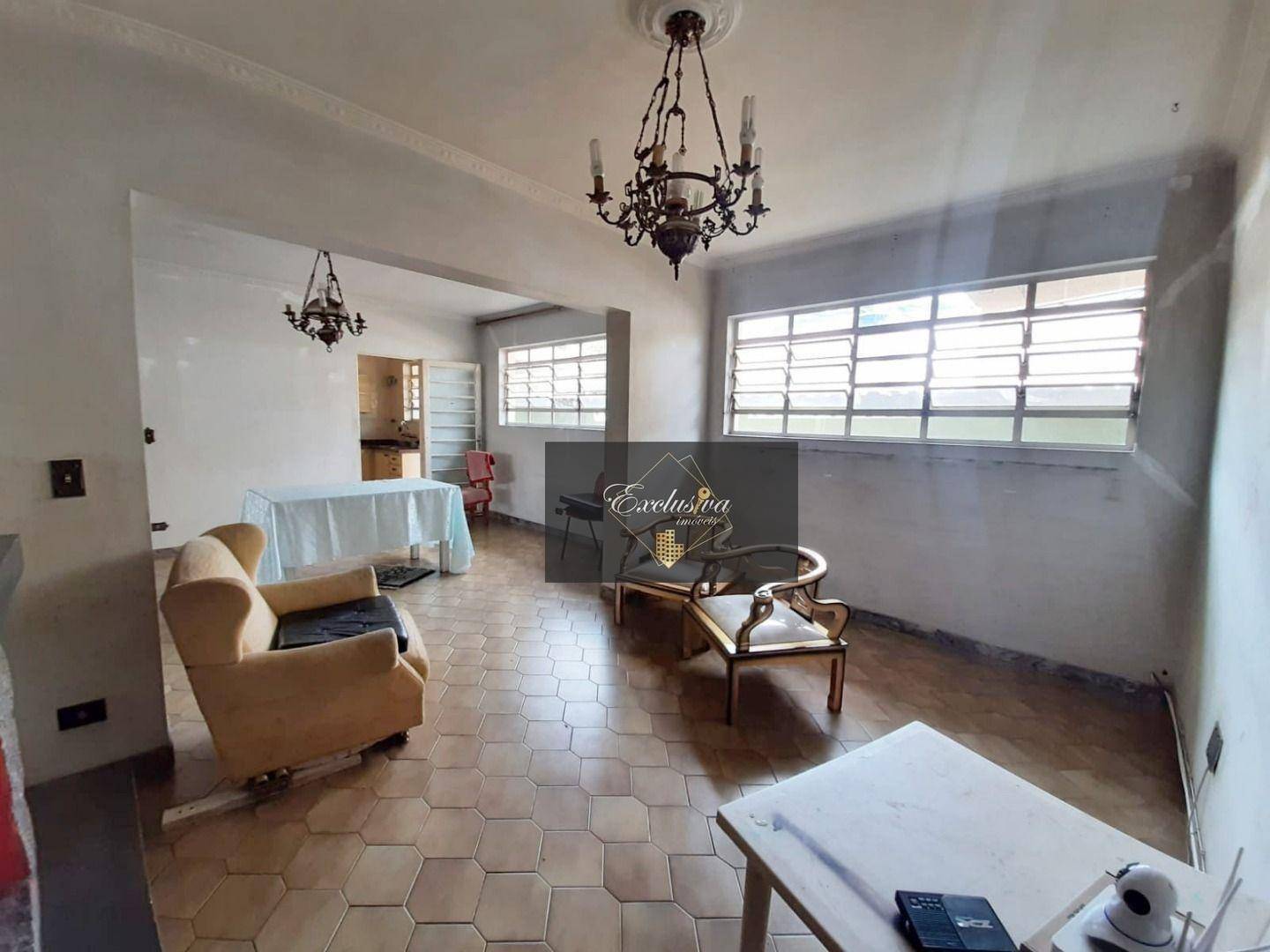 Casa para alugar com 3 quartos, 196m² - Foto 5