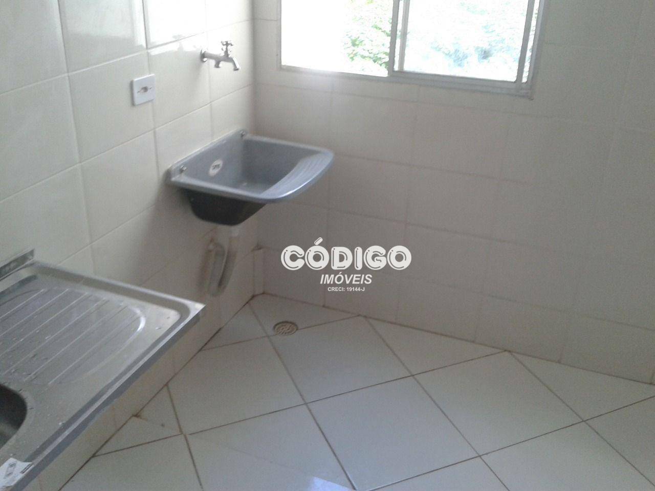 Apartamento à venda com 2 quartos, 52m² - Foto 9