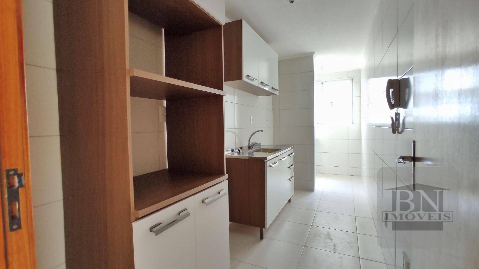 Apartamento para alugar com 3 quartos, 94m² - Foto 7