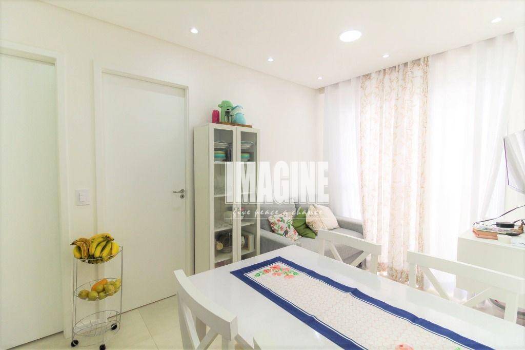 Apartamento à venda com 2 quartos, 38m² - Foto 2