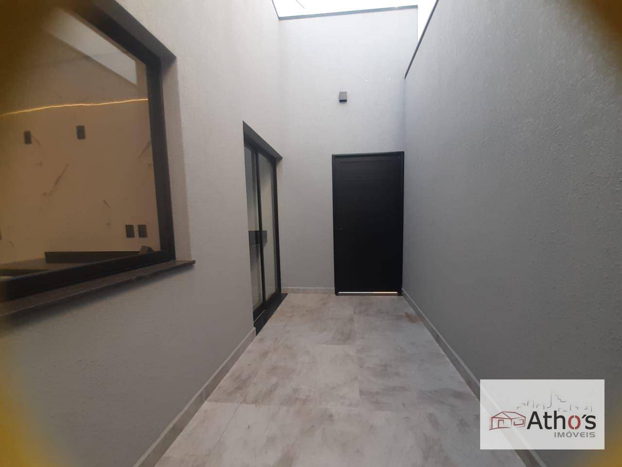 Casa de Condomínio à venda com 4 quartos, 248m² - Foto 8