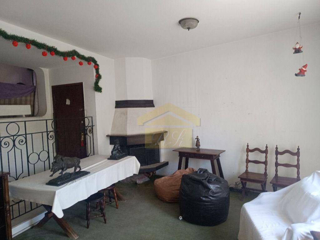 Sobrado à venda com 4 quartos, 222m² - Foto 3