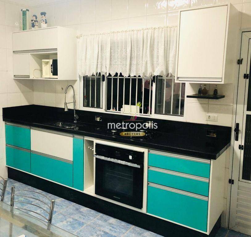 Casa à venda com 4 quartos, 263m² - Foto 13