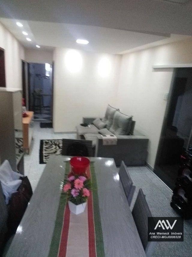 Casa à venda com 3 quartos, 90m² - Foto 2