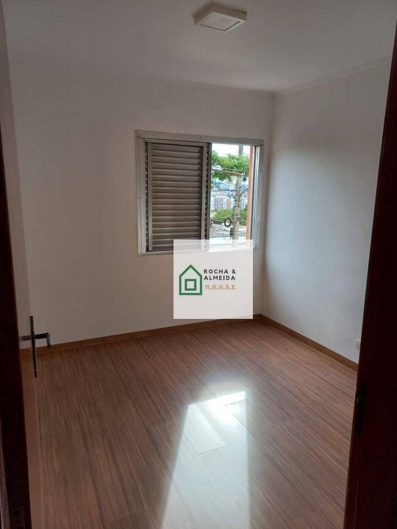 Apartamento à venda com 2 quartos, 62m² - Foto 3