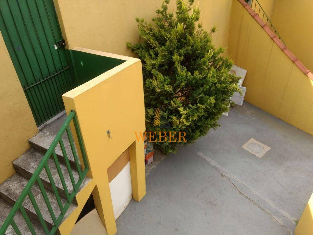 Sobrado à venda com 2 quartos, 190m² - Foto 14