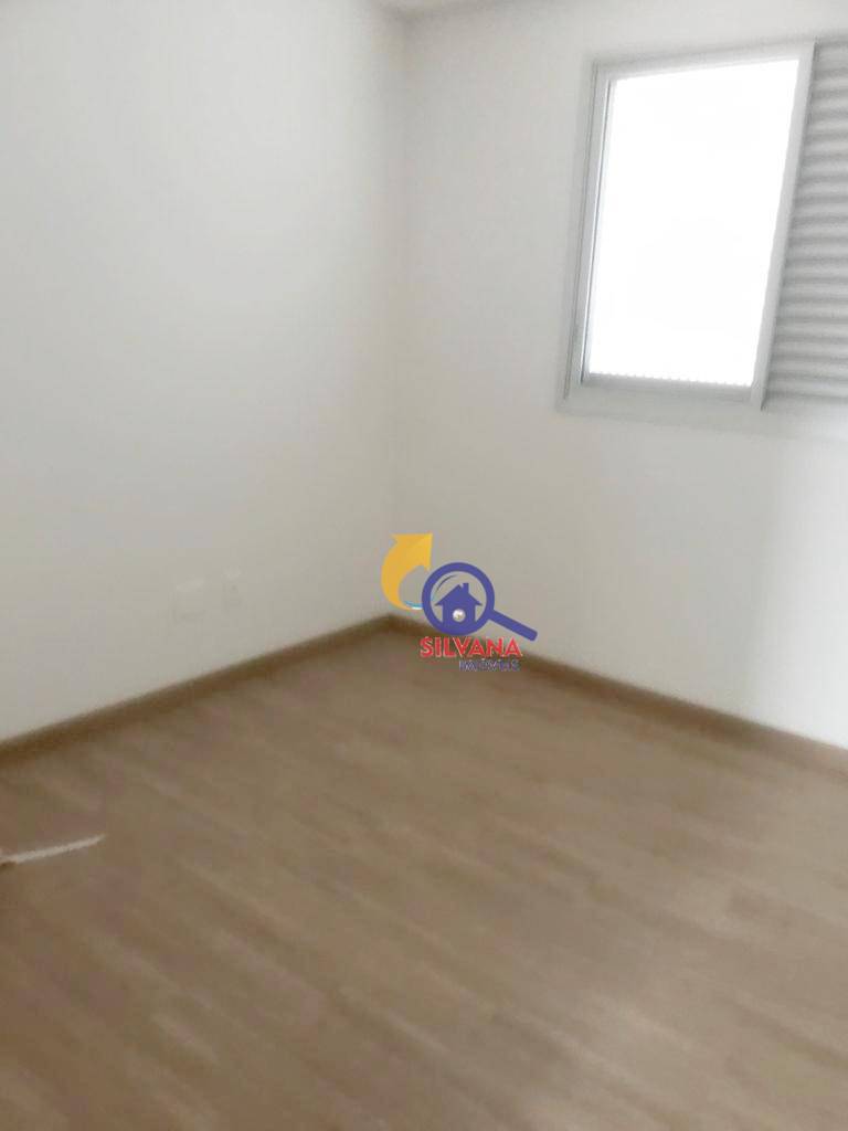 Cobertura à venda com 3 quartos, 200m² - Foto 15