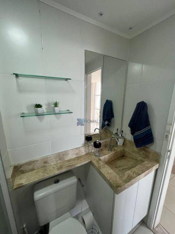 Apartamento à venda com 3 quartos, 61m² - Foto 11