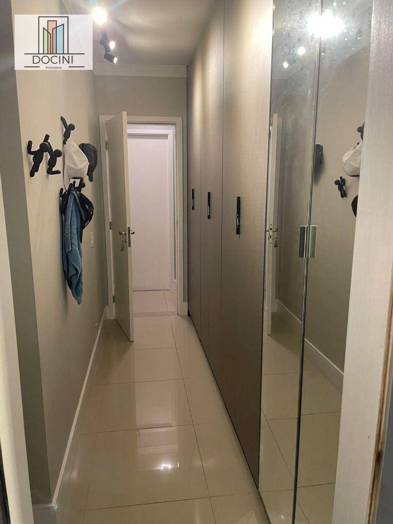 Apartamento à venda com 3 quartos, 130m² - Foto 2