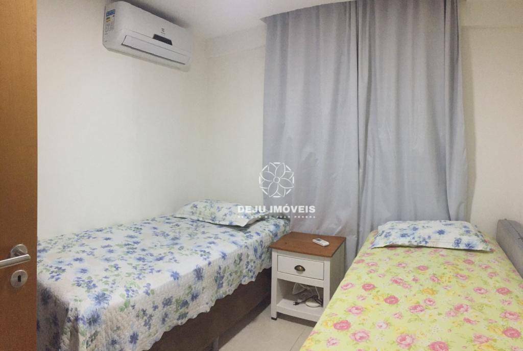 Apartamento à venda com 2 quartos, 60m² - Foto 27