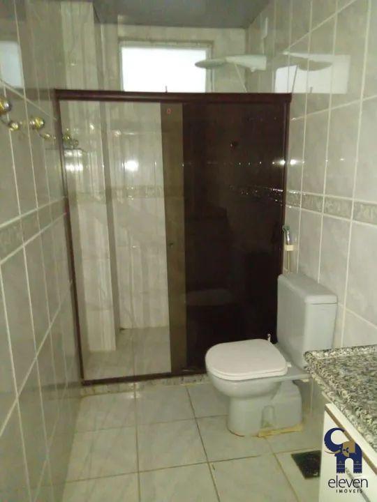 Apartamento à venda com 3 quartos, 120m² - Foto 2