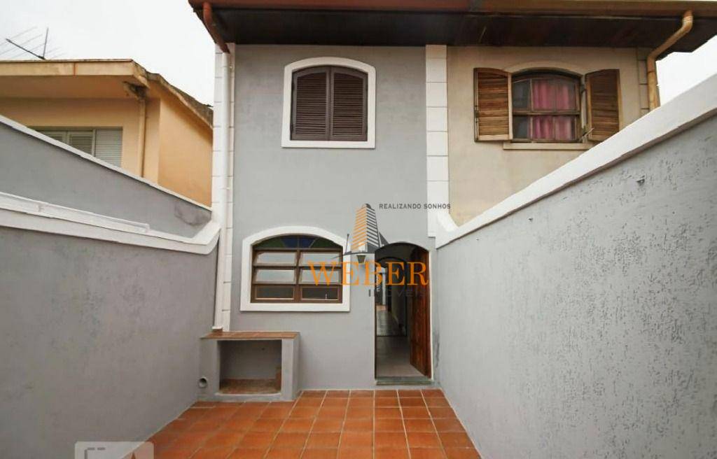 Casa para alugar com 2 quartos, 197m² - Foto 4