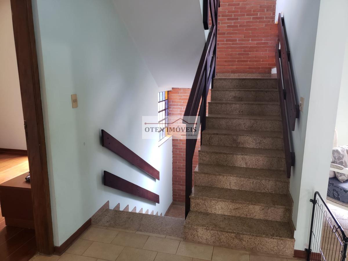 Casa à venda com 4 quartos, 350m² - Foto 9