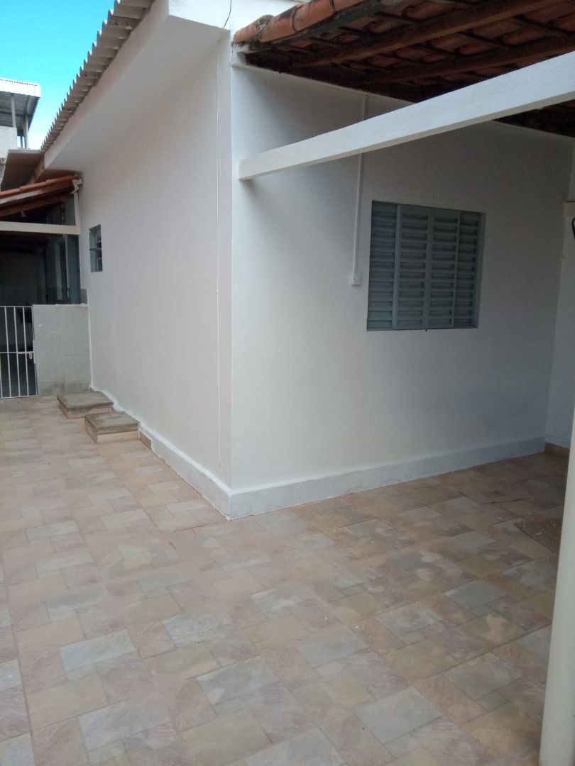 Casa de Condomínio à venda com 2 quartos, 66m² - Foto 1