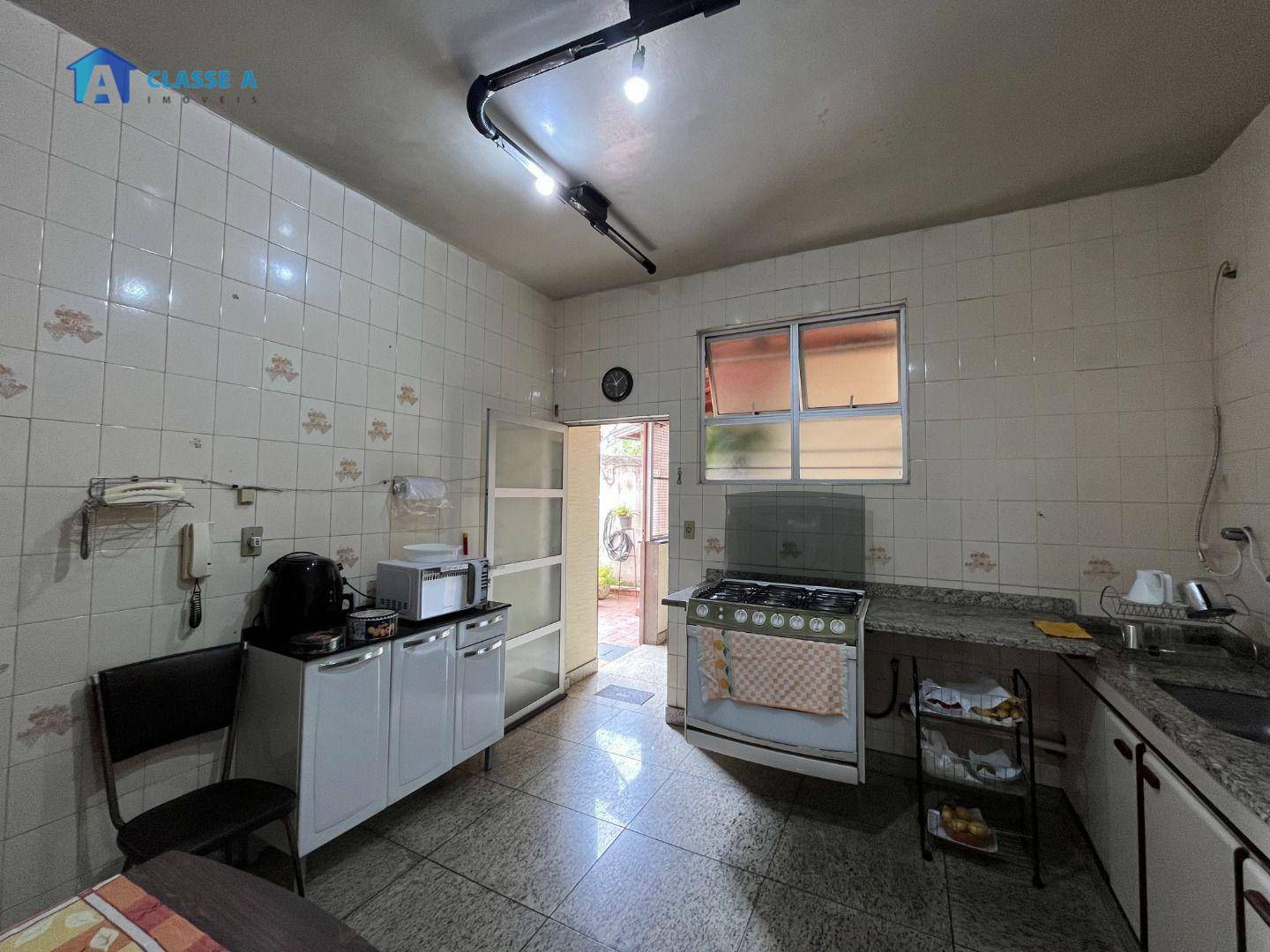 Apartamento à venda com 3 quartos, 160m² - Foto 19