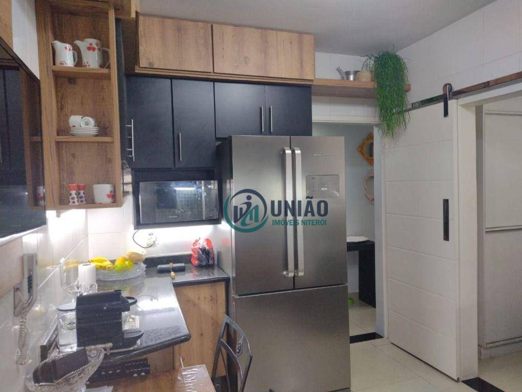 Apartamento à venda com 3 quartos, 158m² - Foto 11