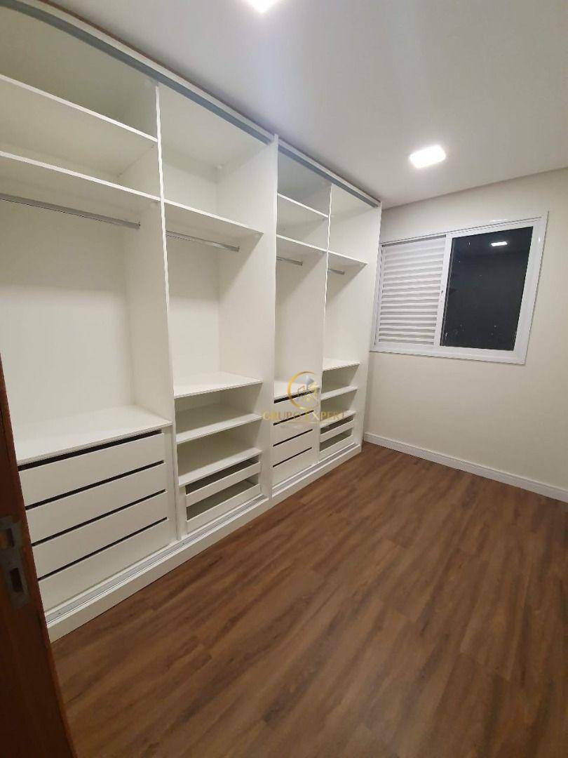 Apartamento à venda com 3 quartos, 97m² - Foto 12