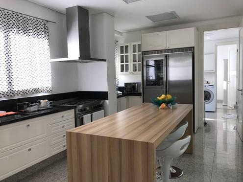 Apartamento à venda com 4 quartos, 421m² - Foto 8