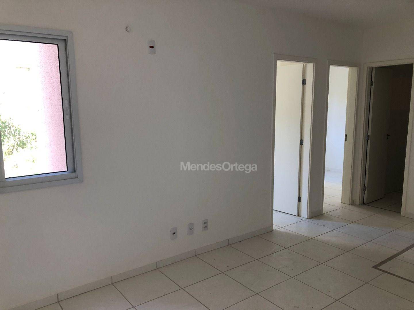 Apartamento à venda com 2 quartos, 41m² - Foto 3